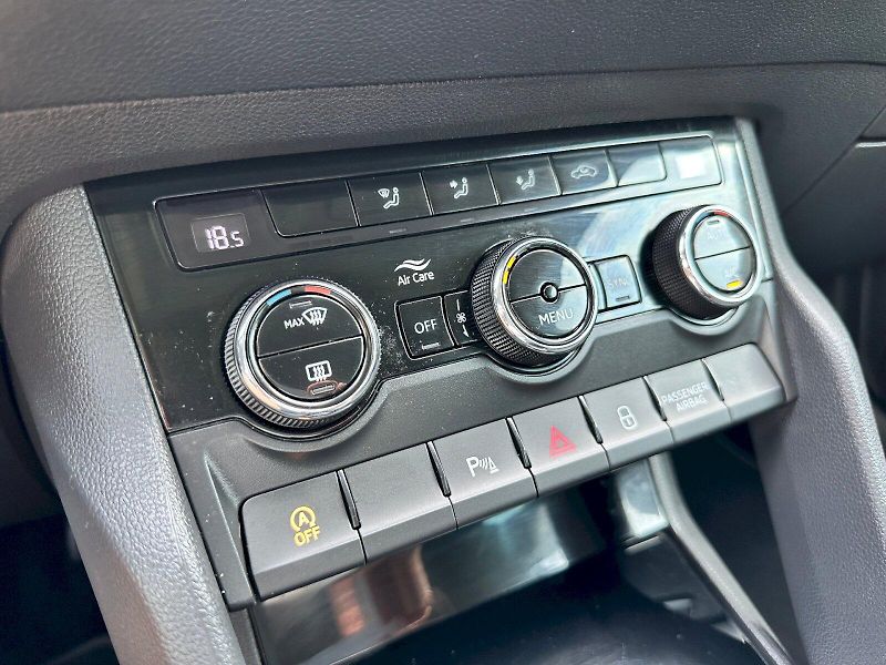 Škoda Karoq (2023) 2.0 TDI 85kW Fresh DSG - fotka 19 z 25