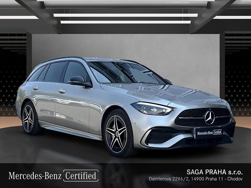 Mercedes-Benz Třídy C 300 de 4MATIC kombi EQ AMG Nig - fotka 8 z 18