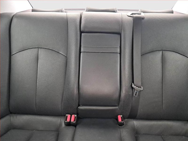 Mercedes-Benz Třídy E (2006) Avantgarde E 320 CDI 4MATIC - fotka 10 z 18