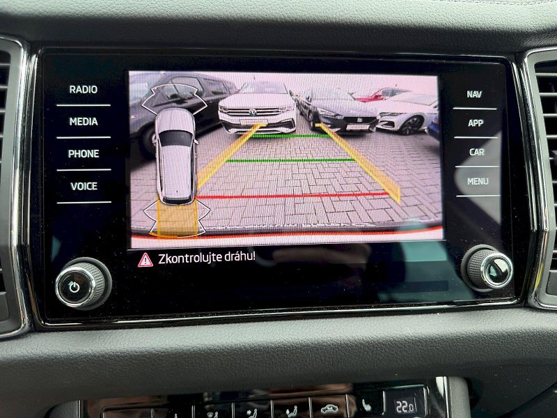 Škoda Kodiaq (2022) 2.0TSI 140kW DSG 4x4 STYLE BUS - fotka 20 z 35