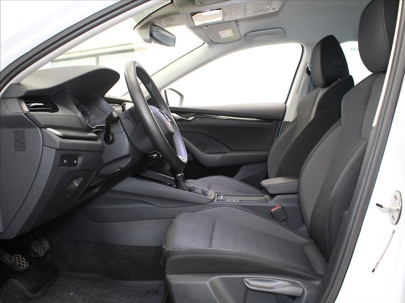 Škoda Octavia 2,0 TDi MT Ambition 67tkm. ČR - fotka 6 z 21