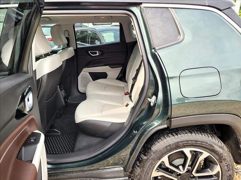 Jeep Compass 1,3 PHEV,Limited,4x4,facelift, - fotka 14 z 50