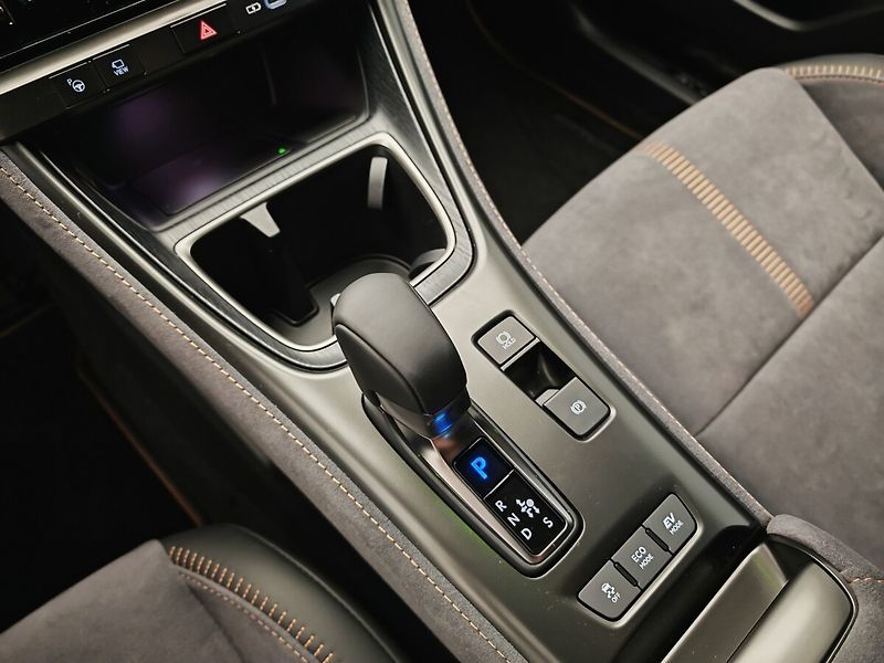 Lexus LBX COOL ADVANCED - fotka 39 z 42