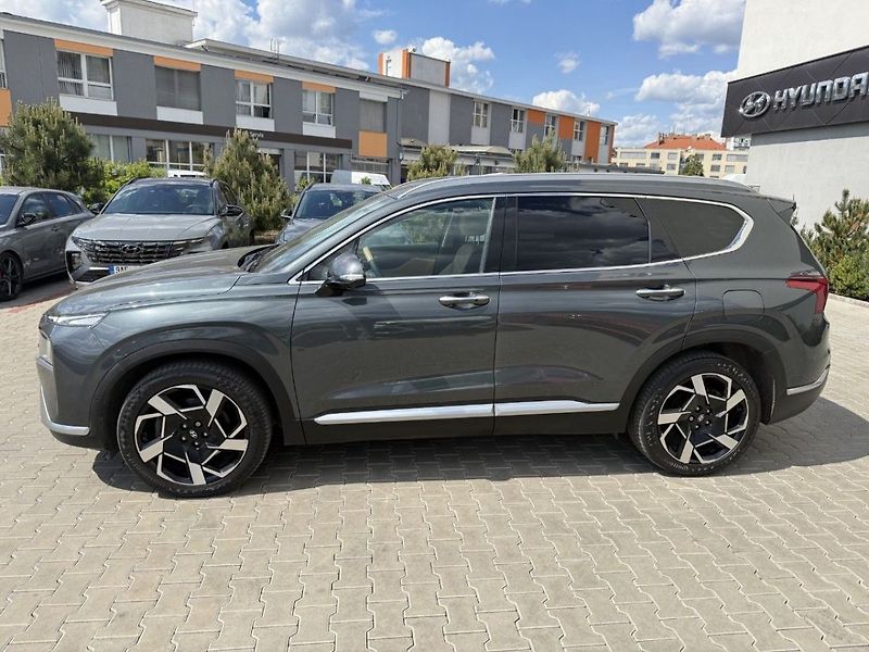 Hyundai Santa Fe 2,2 CRDI 4x4 DCT Luxury - fotka 3 z 14