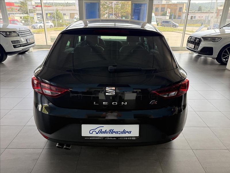 Seat Leon 1,4   FR,TSI103kW,ŘEMEN,SERVIS - fotka 5 z 24