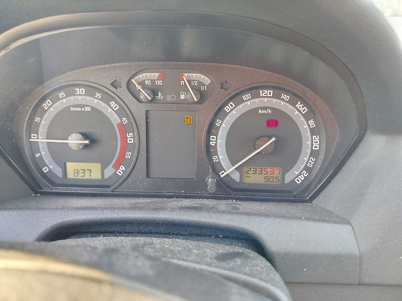 Škoda Fabia Combi 1.9TDi 74kW MAN5 - fotka 3 z 21