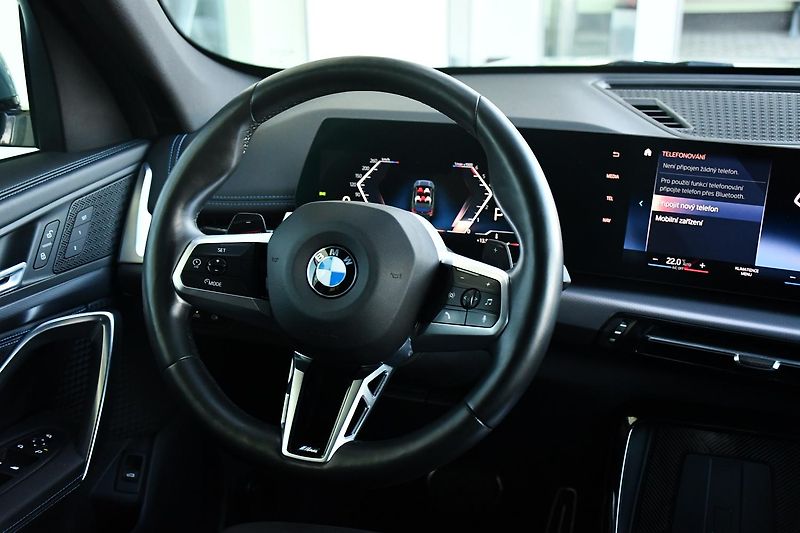 BMW X1 xDrive23d M-SPORT TAŽNÉ 1M ČR - fotka 6 z 42