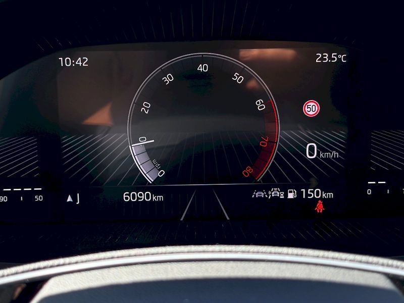 Škoda Fabia (2025) 1.0 TSI / 70 kW / SELECTION - fotka 11 z 24