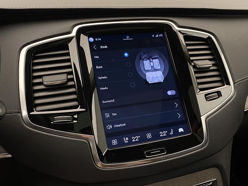 Volvo XC90 T8 AWD PLUG-IN ULTIMATE BRIGHT - fotka 61 z 72