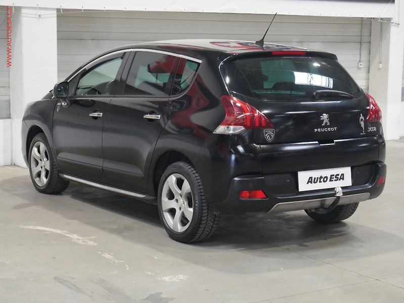 Peugeot 3008 (2014) 1.6 HDi, Style, TZ, navi - fotka 6 z 17