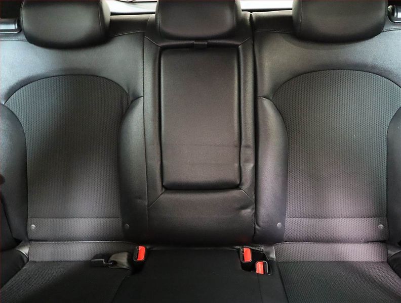 Hyundai ix35 (2013) 2.0 CRDi, 4X4, Xenony - fotka 10 z 18