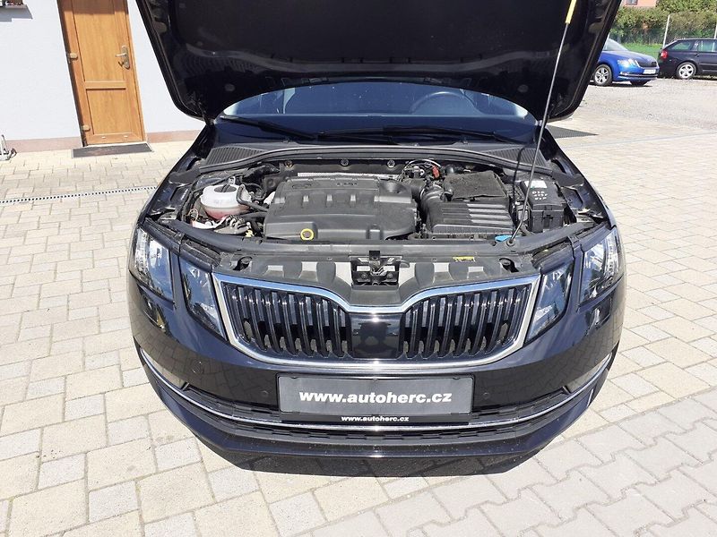 Škoda Octavia (2017) 2.0 TDi DSG - fotka 29 z 39
