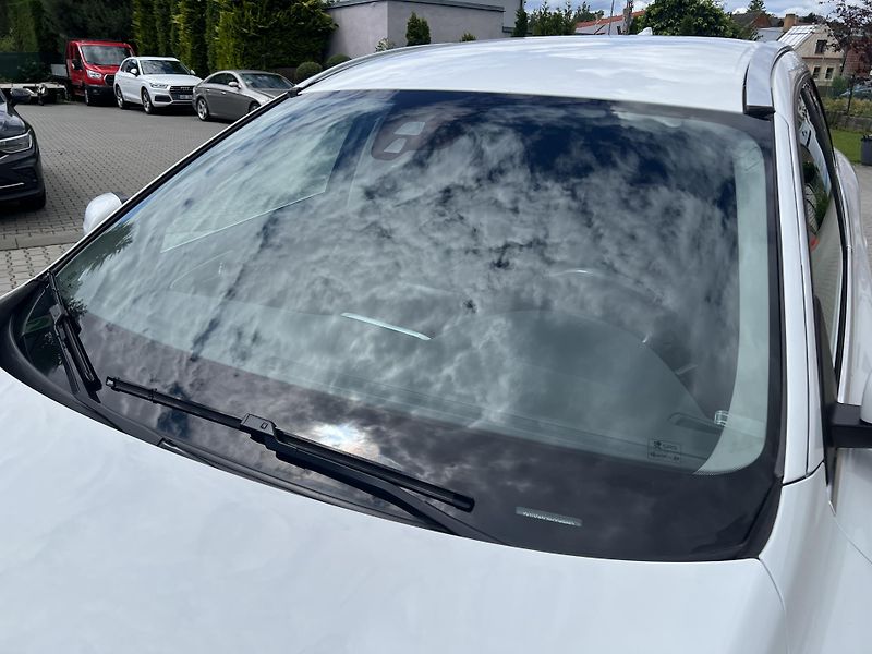 Volvo XC60 2,4 AWD D4 Summum 1.maj.  - fotka 13 z 56