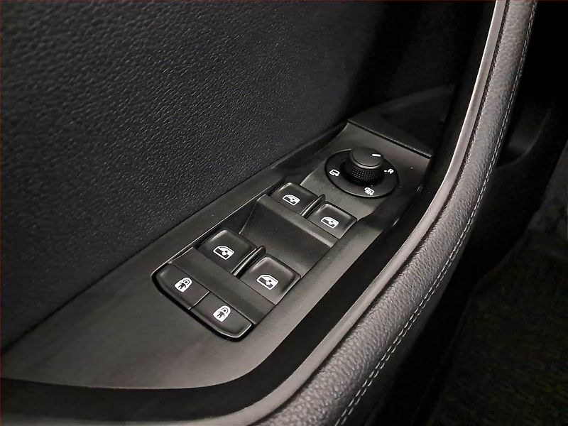 Škoda Superb (2020) Style 2.0 TDI - fotka 16 z 18