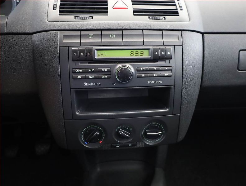 Škoda Fabia (2008) 1.4 16V, Serv.kniha, nová STK - fotka 9 z 14