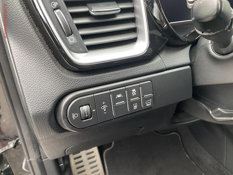 Kia XCeed (2019) 1.6T-GDi, 2.maj,ČR, AT. LED - fotka 15 z 19