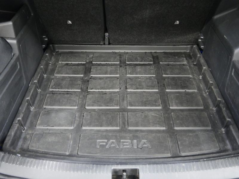 Škoda Fabia - fotka 22 z 22