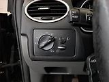 Ford Focus (2009) 1.6 TDCi, po STK, Klima - náhled 16