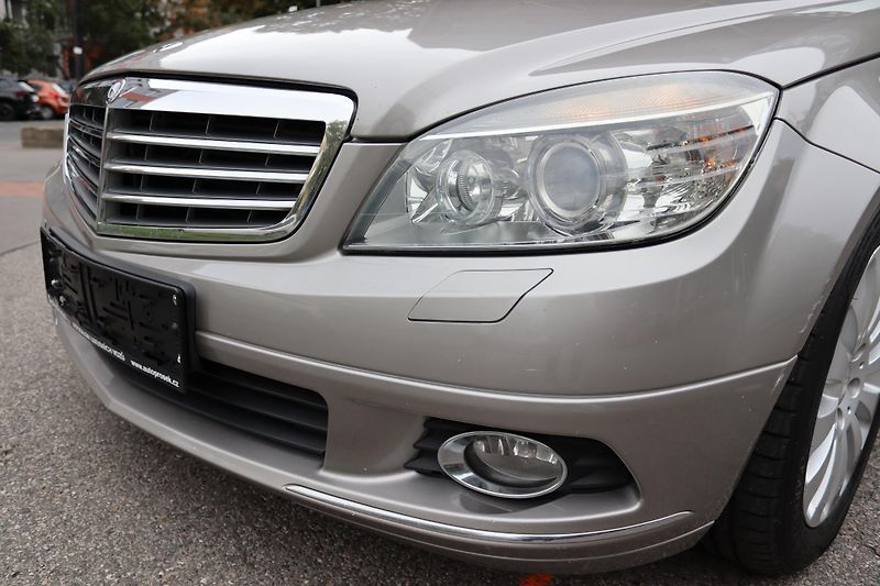 Mercedes-Benz Třídy C C220 (W204) ELEGANCE - fotka 4 z 40