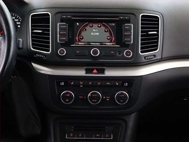 Seat Alhambra (2014) 2.0 TDI, Automat, Kůže, Navi - fotka 10 z 16