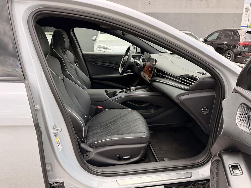 BYD Seal (2025) Excellence AWD demo - fotka 9 z 10