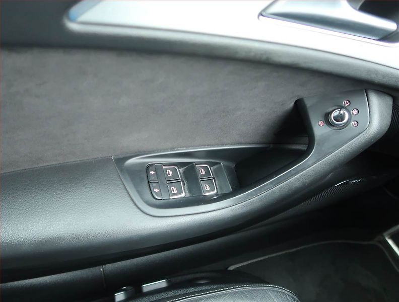 Audi A6 (2016) S line 3.0 TDI, 4X4, Automat - fotka 18 z 18