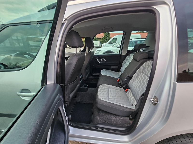 Škoda Roomster 1.6 16v,KLIMA,NOVÉ ROZVODY - fotka 27 z 35