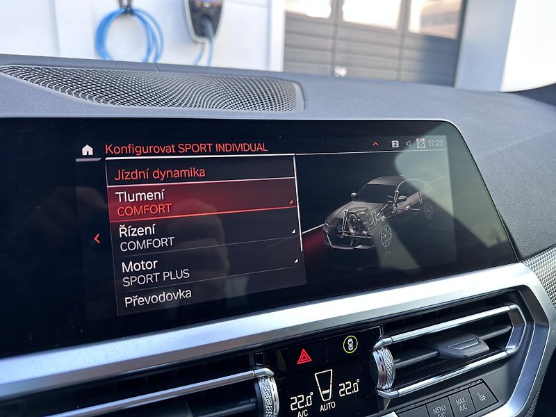 BMW Řada 4 M440i xDrive GranCoupé - fotka 16 z 30