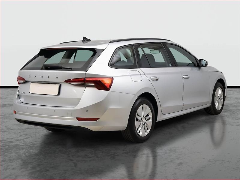 Škoda Octavia (2022) Ambition 2.0 TDI, ČR,1.maj - fotka 5 z 20
