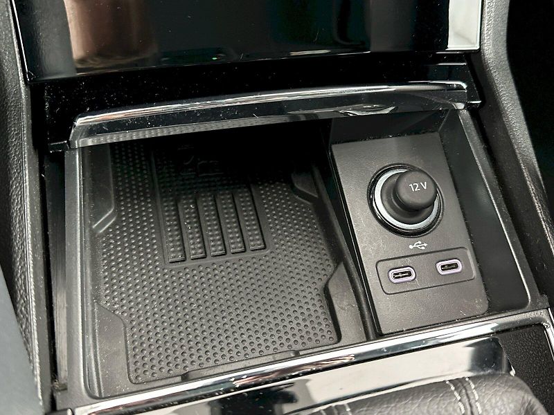 Škoda Karoq (2025) DSG 1.5TSI 110kW SportLine - fotka 25 z 36