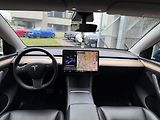 Tesla Model Y Long Range AWD - náhled 11