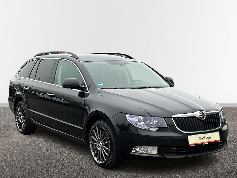 Škoda Superb DSG - fotka 14 z 25