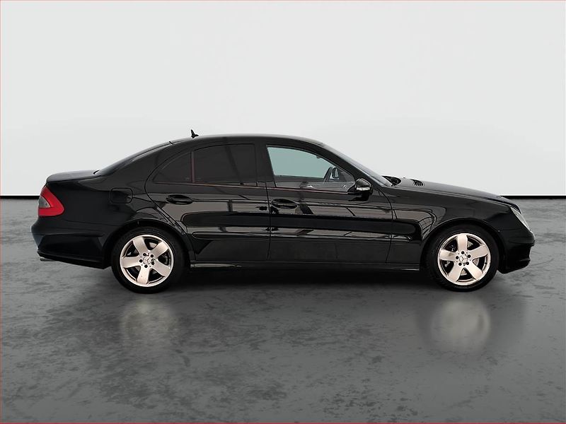 Mercedes-Benz Třídy E (2007) Edition E 280 CDI 4MATIC, 4X4 - fotka 6 z 16