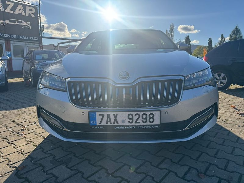 Škoda Superb (2019) DSG 2,0 TDI 140 KW STYLE+ SŠA - fotka 9 z 49