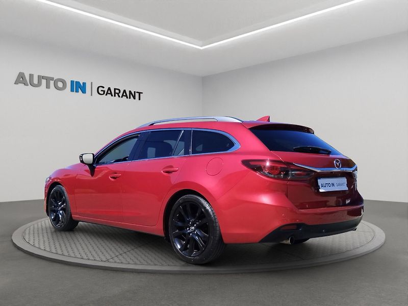 Mazda 6 (2015) 2,2 SkyActive-D 129 kW, NAVI, - fotka 7 z 19