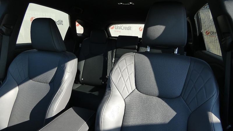 Lexus RX 350h 2.5 HEV 4x4 E-Four e-CVT Comfo - fotka 7 z 23