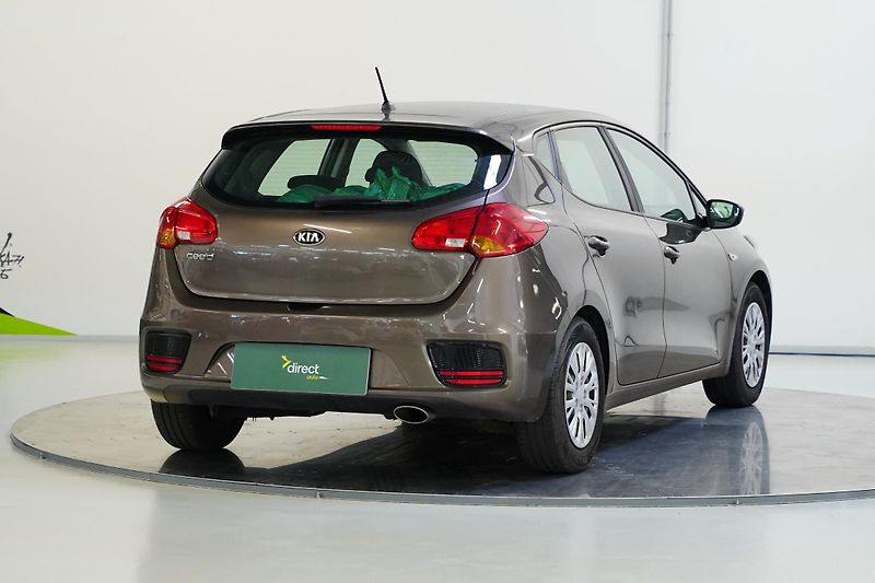 Kia Ceed - fotka 3 z 6
