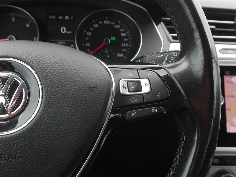 Volkswagen Passat (2017) 1.6 TDI, Automat, Navi - fotka 18 z 18