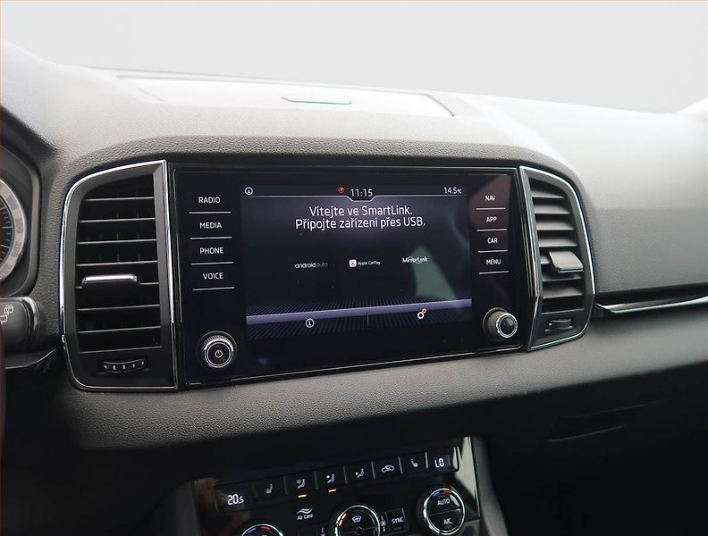 Škoda Karoq (2018) 1.6 TDI, Automat, Serv.kniha - fotka 16 z 23