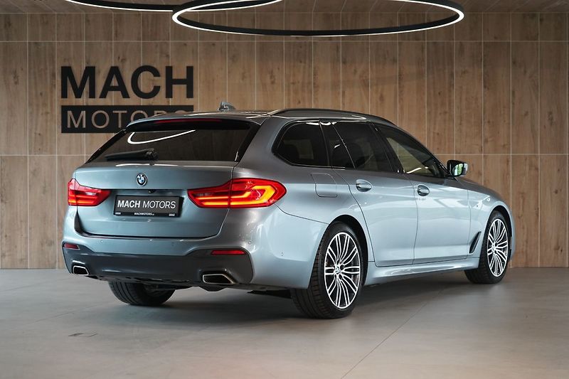 BMW Řada 5 540d xDrive, Tažné, Ventilace - fotka 9 z 49