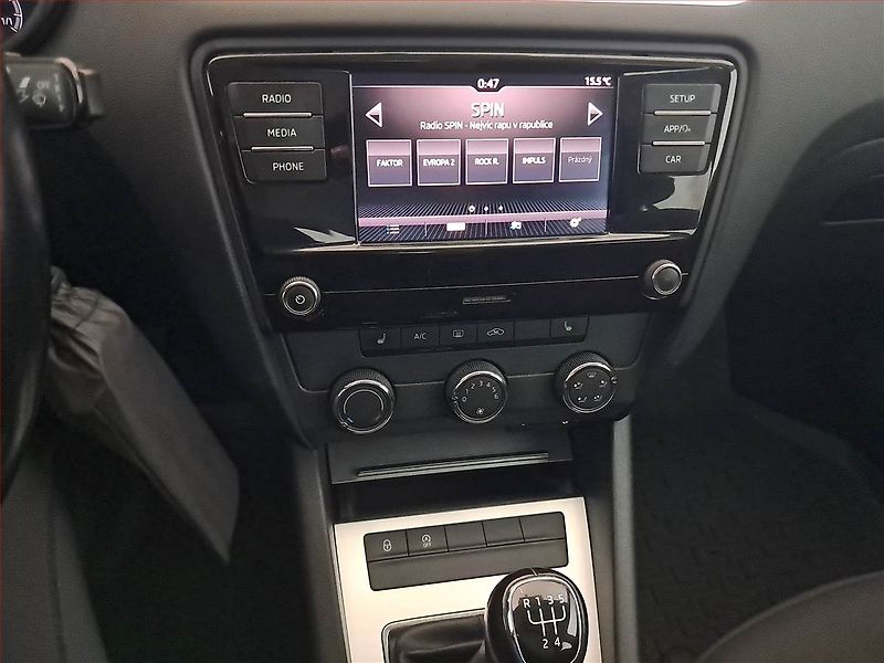 Škoda Octavia (2017) 1.6 TDI, ČR,1.maj, Tempomat - fotka 12 z 17