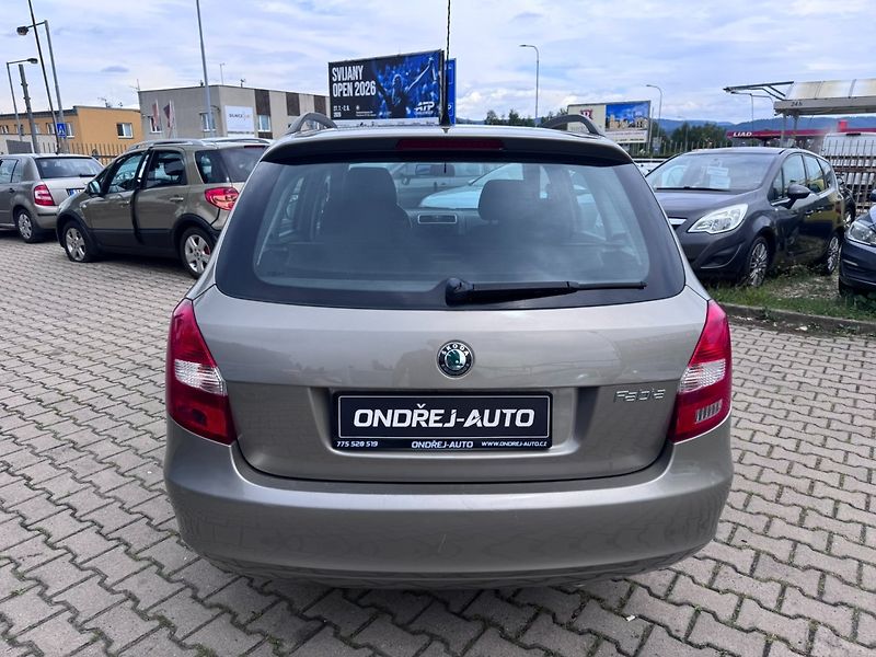 Škoda Fabia (2008) 1,4 16V 63 KW 1. MAJ STK - fotka 4 z 46
