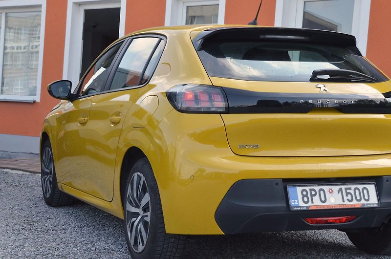 Peugeot 208 (2020) 1.2 55kW / ČR / ROZVODY/ 70tkm - fotka 7 z 32