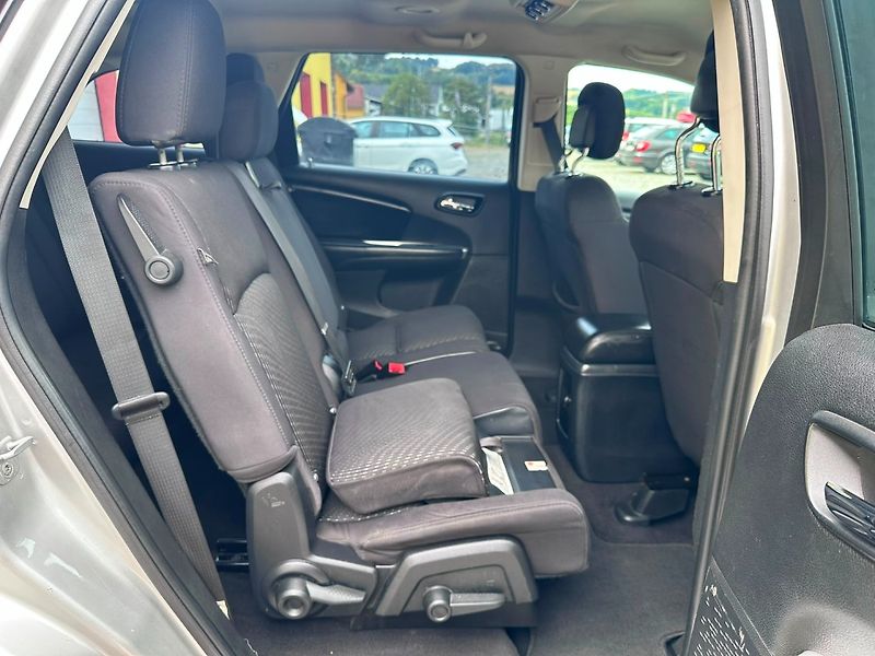 Fiat Freemont (2013) 2.0JTD 7-míst/1MAJ/TEMPOMAT - fotka 22 z 37