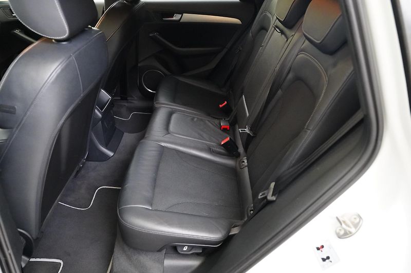 Audi Q5 - fotka 26 z 29