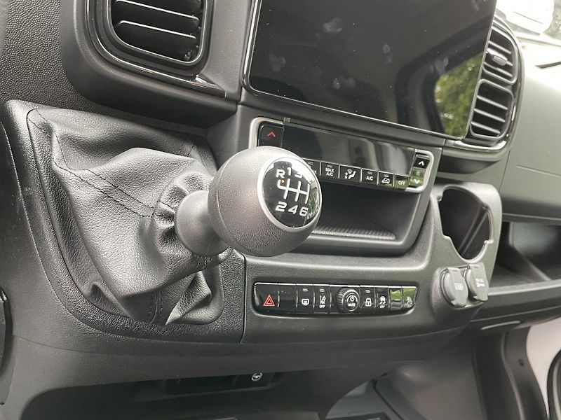 Toyota Proace Max 2.2D L3H2 180k ODBĚR IHNED - fotka 21 z 28