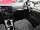 Volkswagen Golf (2018) Comfortline 1.4 TSI, Tempomat - náhled 8