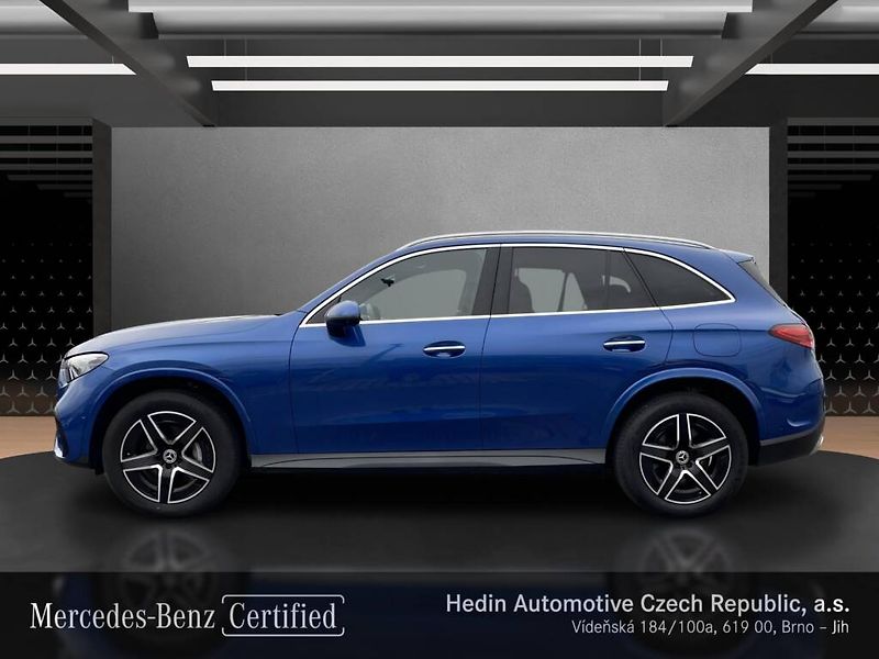 Mercedes-Benz GLC (2024) 300 de 4MATIC - fotka 2 z 29