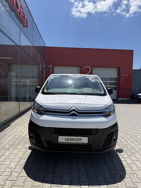Citroën Jumpy (2019) POLOKOMBI L2 1,5HDi 120k - fotka 2 z 12