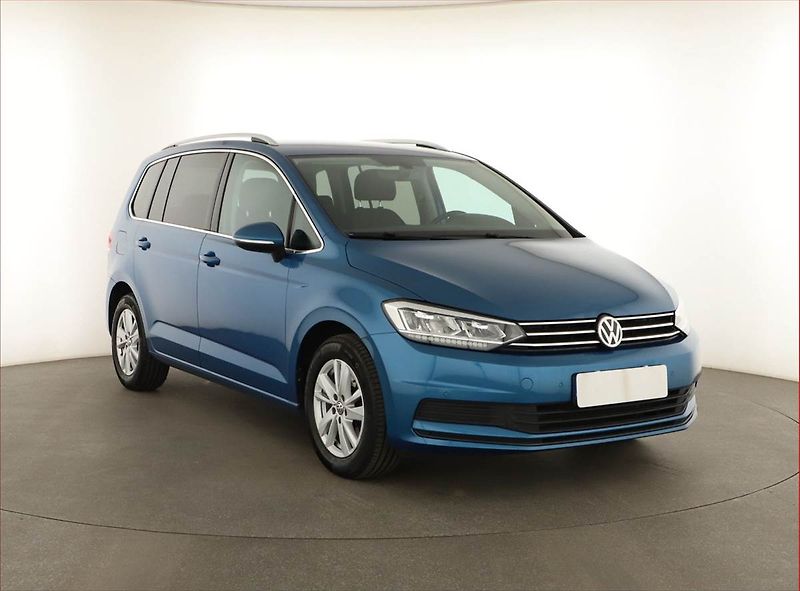 Volkswagen Touran (2019) 2.0 TDI - fotografie inzerátu